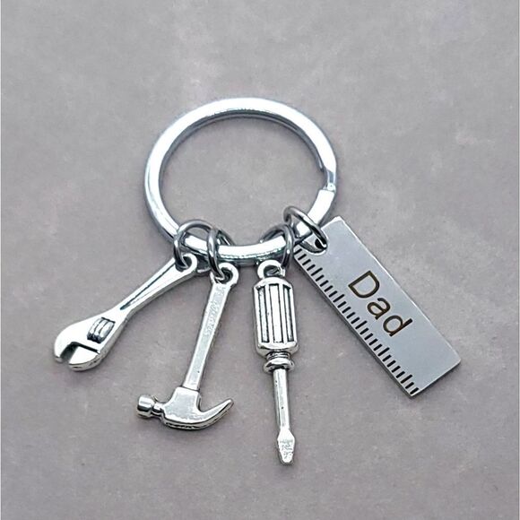 🎁 Dad Gifts Handyman Tools Keychain Keyring Screwdriver Hammer Wrench Ruler Key - Picture 4 of 4